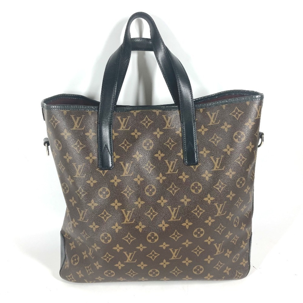 LOUIS VUITTON Brown Monogram Canvas Shoulder Bag - Picture 2 of 16